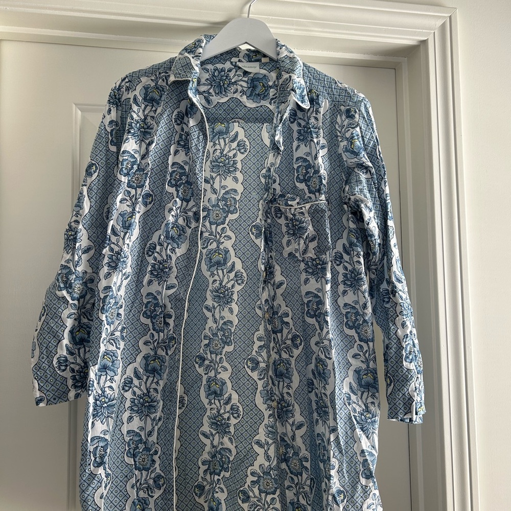 Julia Amory Husband shirt